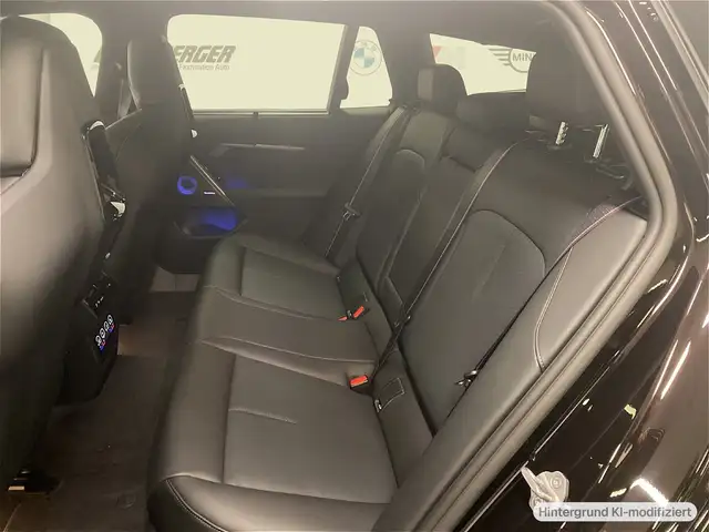 BMW M5 view 11