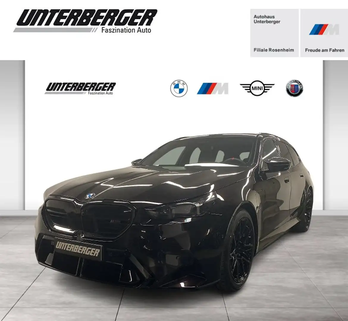 BMW M5 Touring M Drivers P. DAB LED Pano.Dach RFK Noir - 1