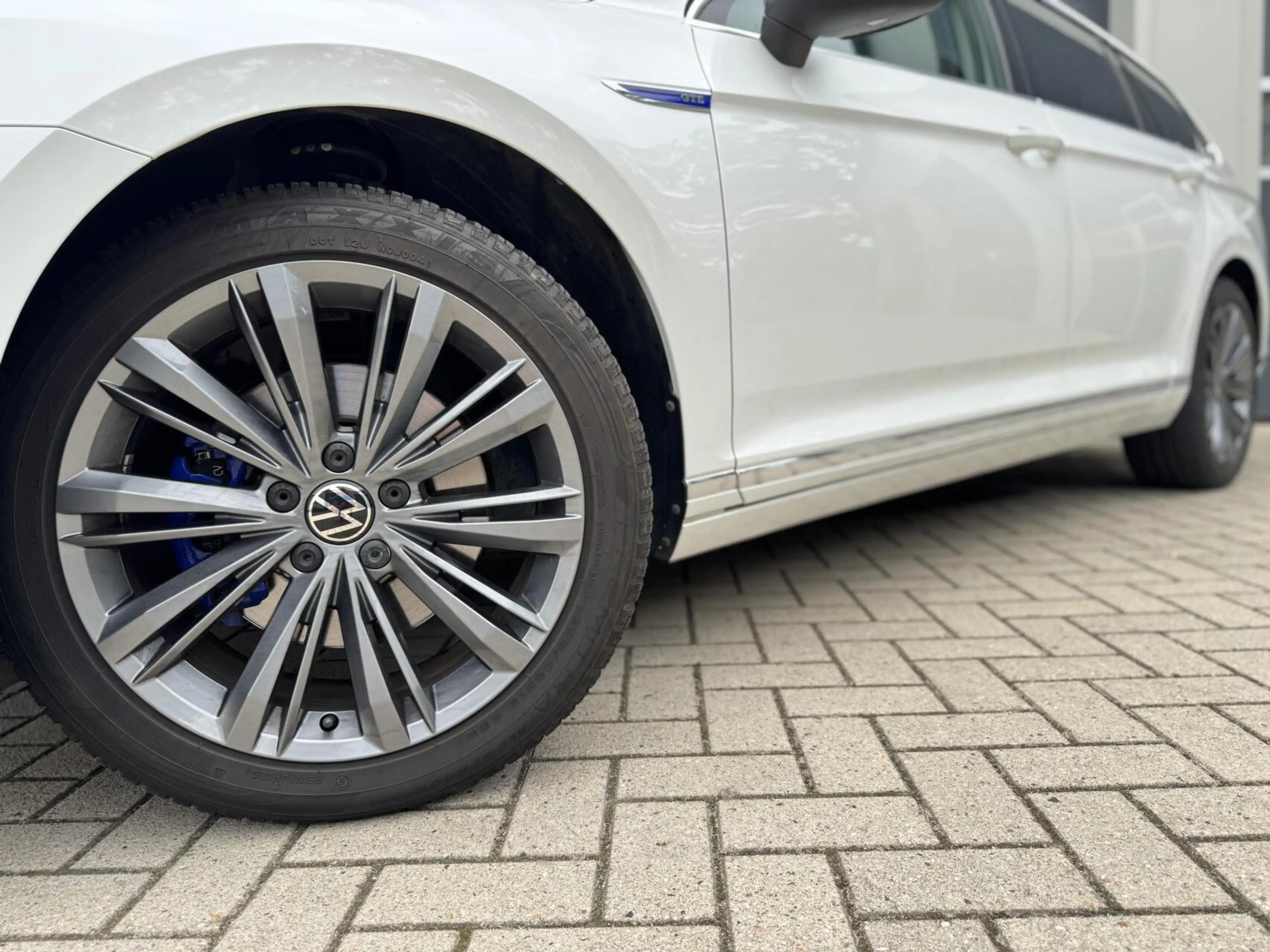 Volkswagen Passat Variant 1.4 TSI PHEV GTE Business | Head-Up | LED | CarPla — photo 30