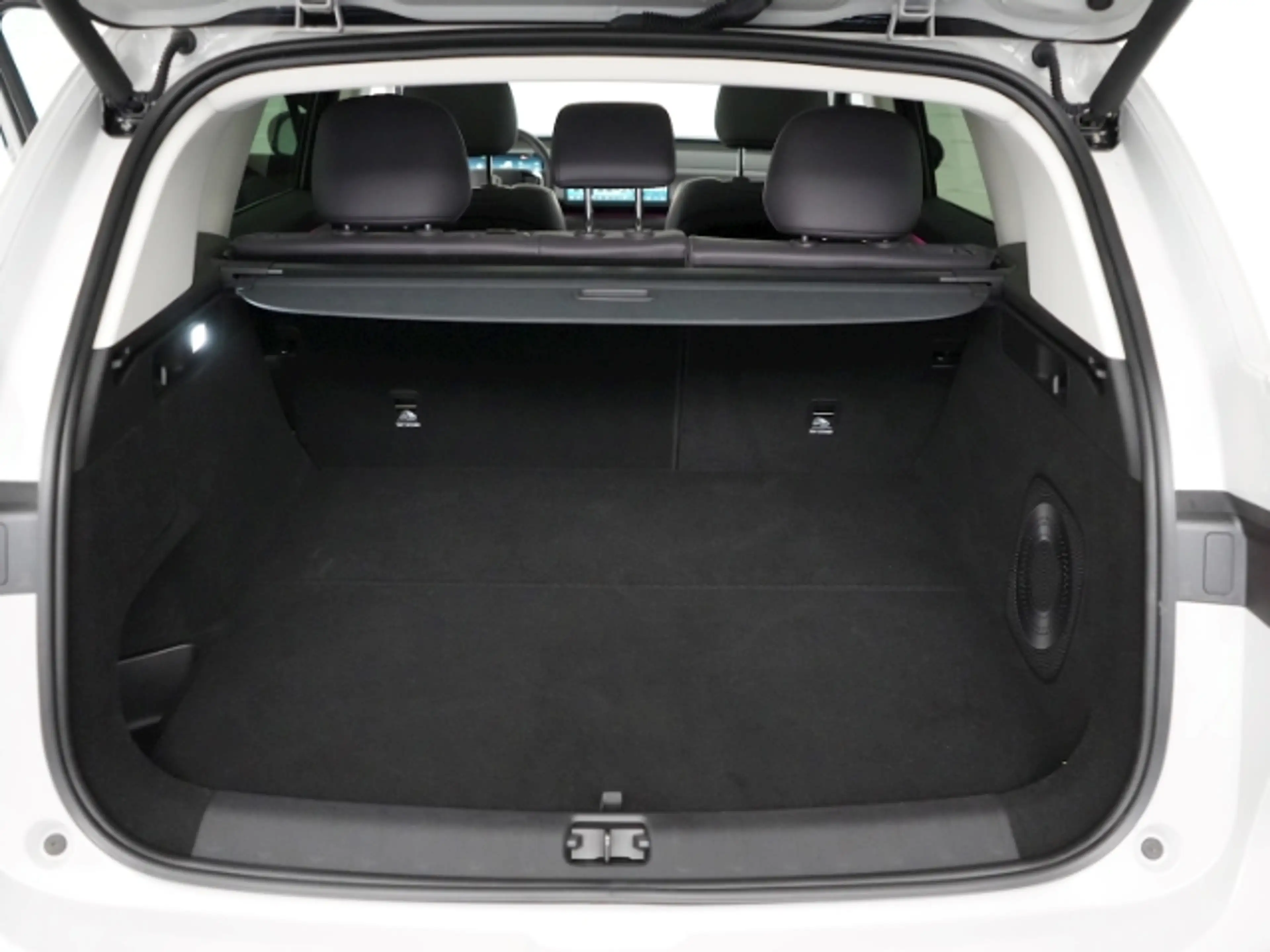Leapmotor C10 REEV DESIGN 28,4kWh+NAVI+360° KAMERA+LED-SCHEINWER — photo 7