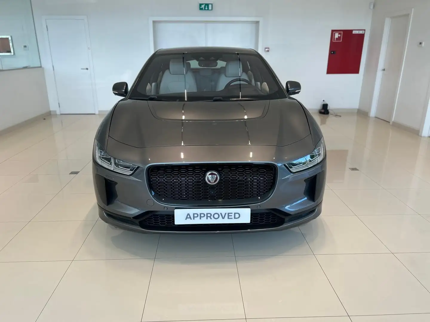 Jaguar I-Pace SE EV400 Grijs - 2