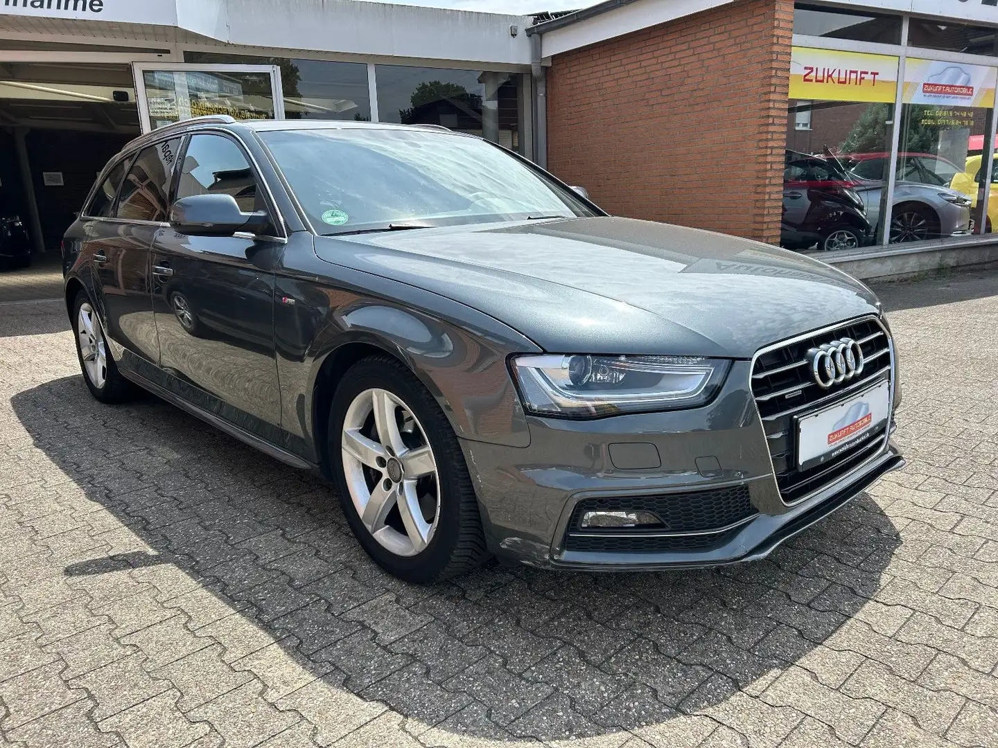 Audi A4 Avant S line Sportpaket / plus quattro Gris - 1
