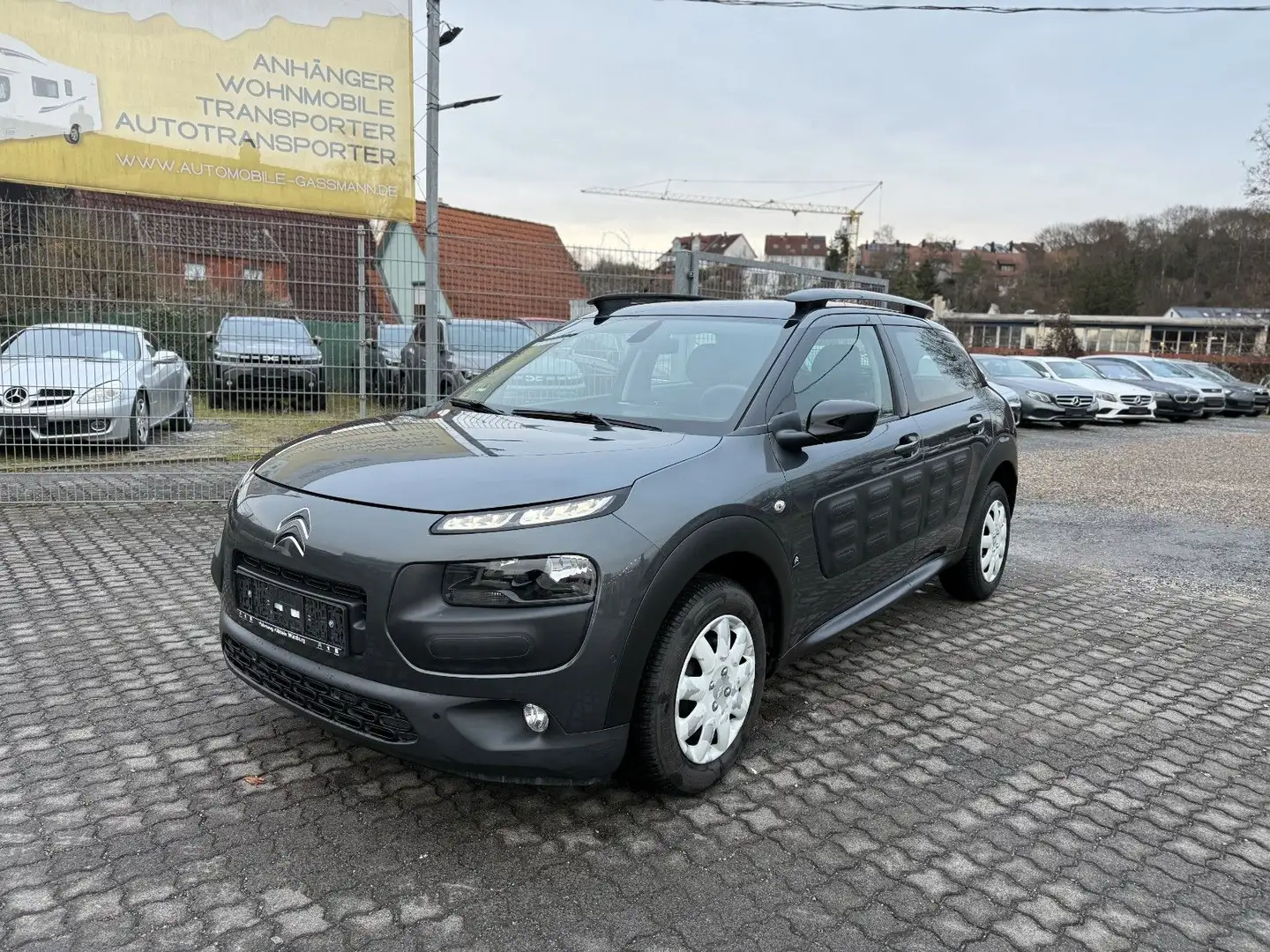 Citroen C4 Cactus Feel 1.2 VTi Automatik ParkAssist Tüv Grau - 1