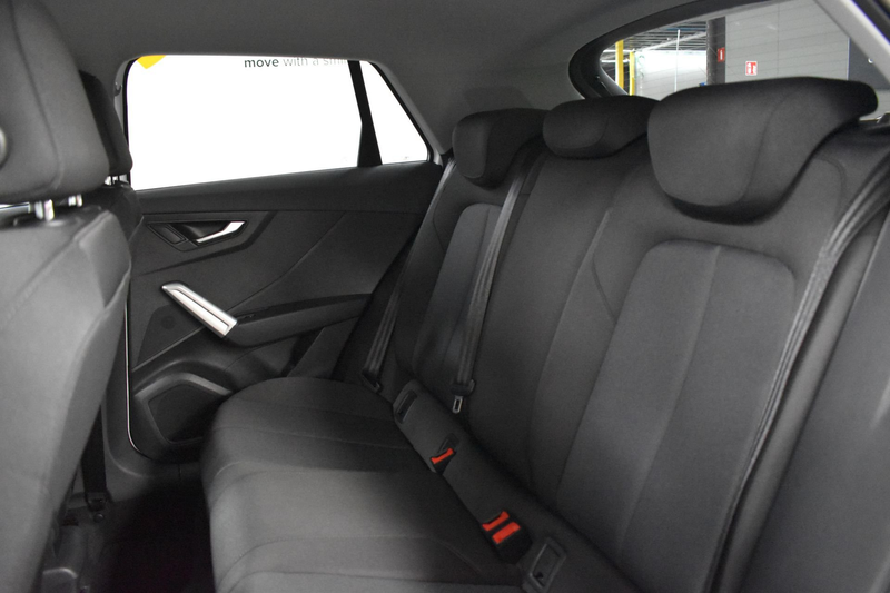 Audi Q2 Business Edition 35 TFSI S-Tronic — photo 9