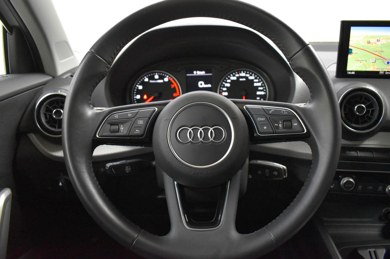 Audi Q2 Business Edition 35 TFSI S-Tronic — photo 10