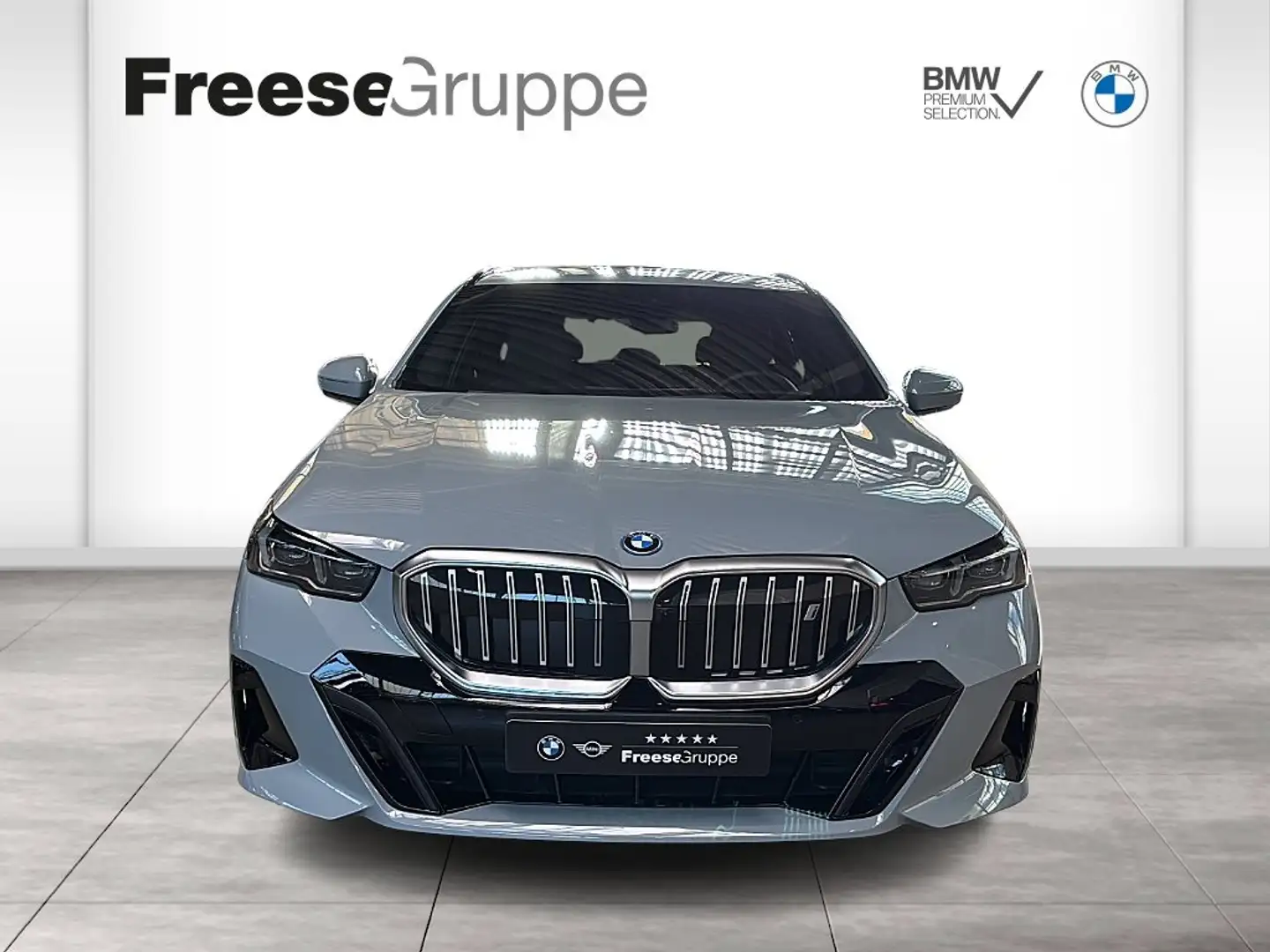 BMW i5 eDrive40 Touring M Sportpaket Head-Up DAB Szürke - 2