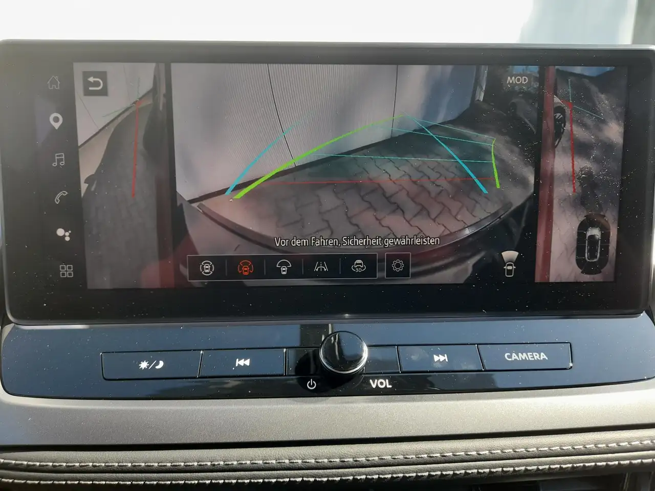 Nissan Qashqai N-Connecta NAVI~ACC~SHZ~2xPDC~RFK~APP~LED 21