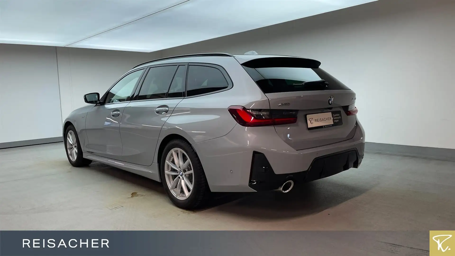 BMW 320 dA xDrive Tou M-Sport,AHK,ACC,HUD,360° Grau - 2