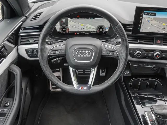 Audi A4 view 11