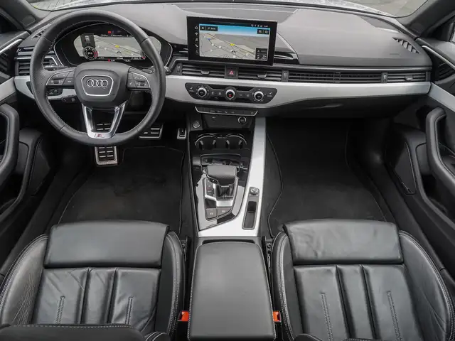 Audi A4 view 10