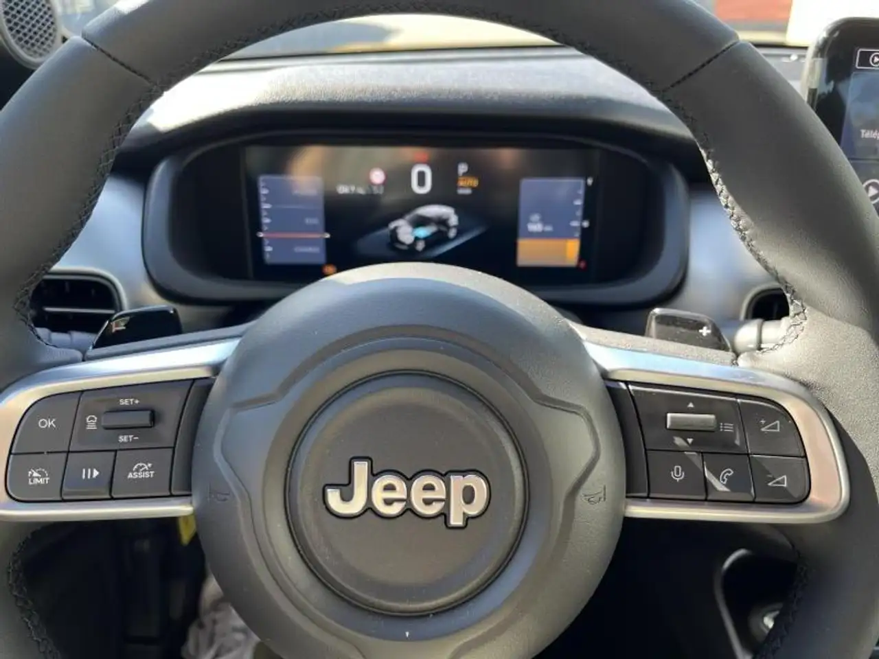 Jeep Avenger 4Xe Hybrid Overland, миниатюра 17