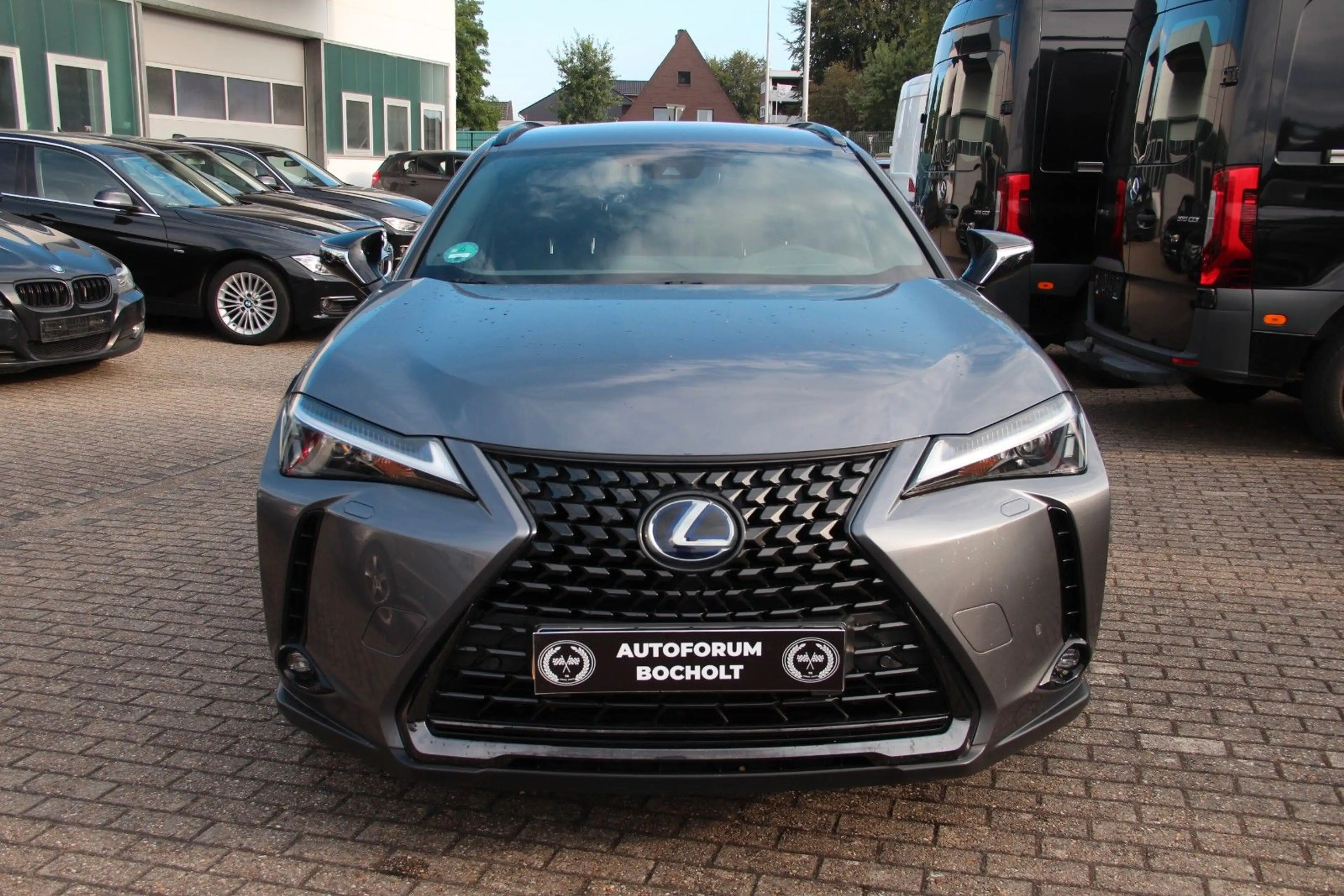 Lexus UX 250h Style Edition , ACC, LED, RFK