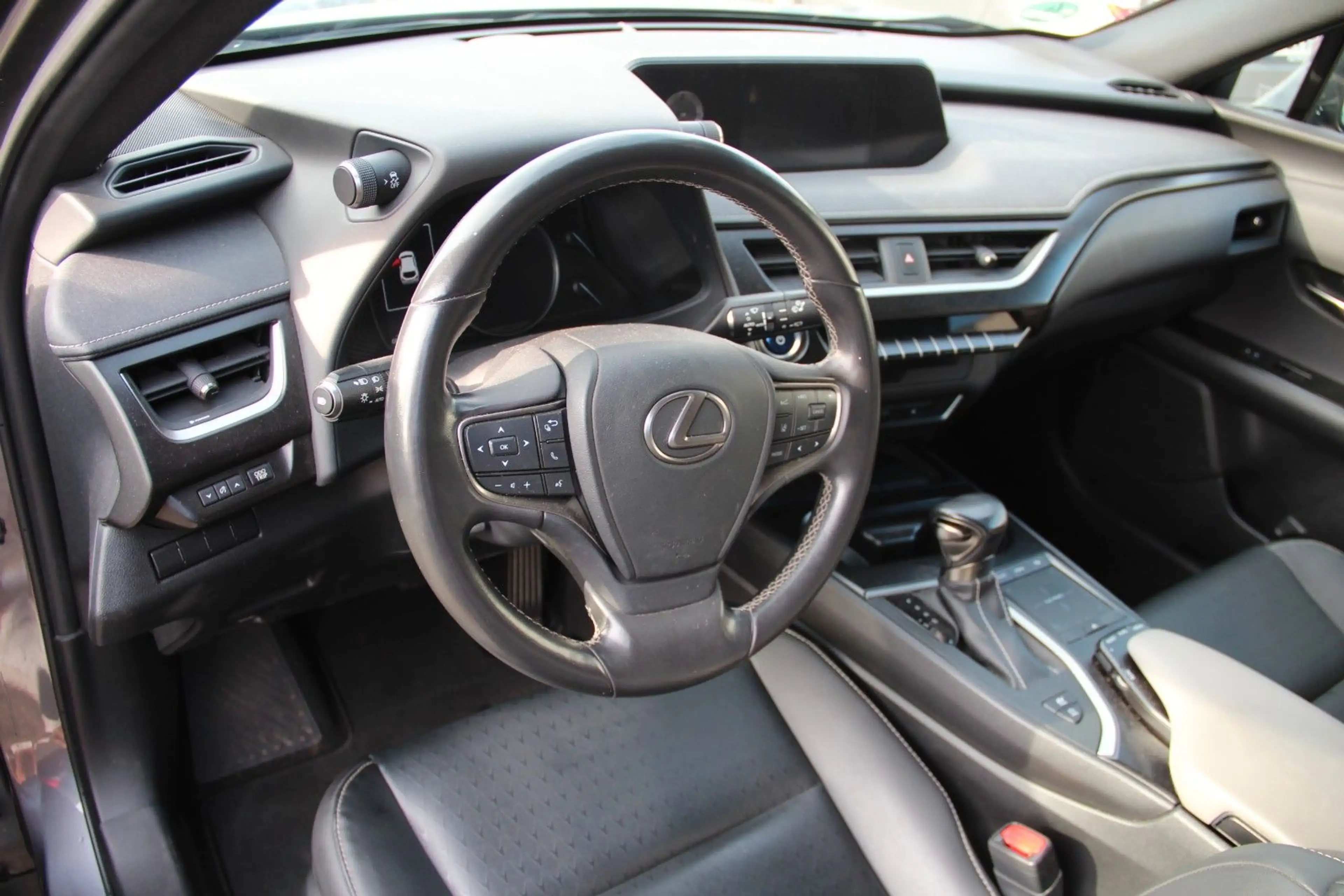 Lexus UX 250h Style Edition , ACC, LED, RFK — photo 9