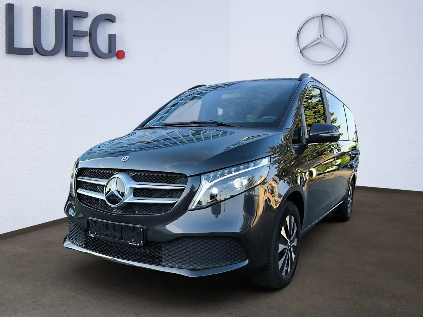 Mercedes-Benz V 250 d 4MATIC Lang el.Schiebe SpurW AHK Navi Grau - 1