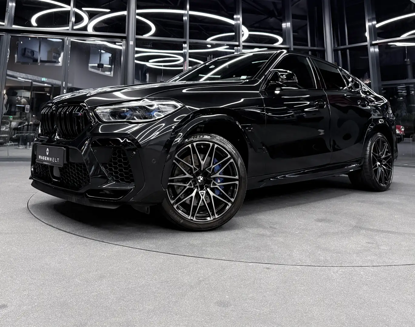 BMW X6 M Competition, Massage, AHK, Pano, Sitzbelüftung Schwarz - 2