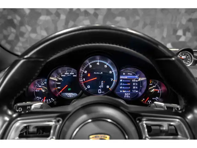 Porsche 911 view 14