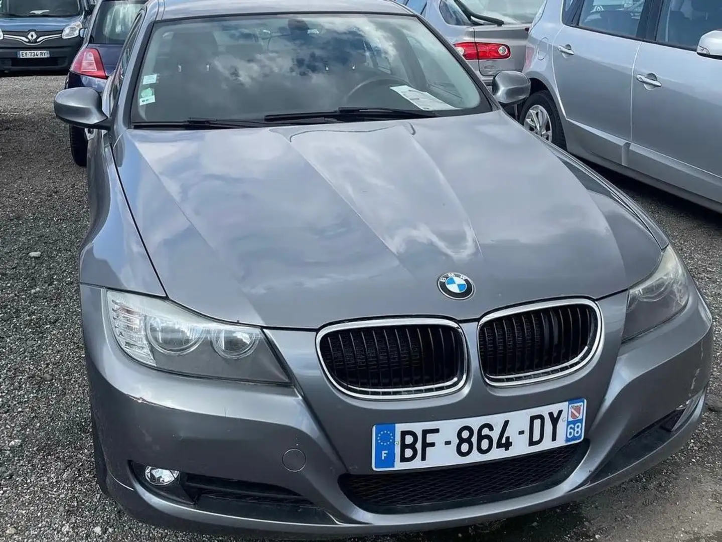 BMW 316 316d 115 ch Confort Сірий - 1