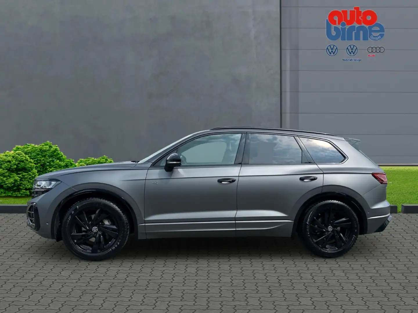 Volkswagen Touareg 3.0 TDI 4Motion R-Line HUD Luftfederung StandHZG A Grau - 2