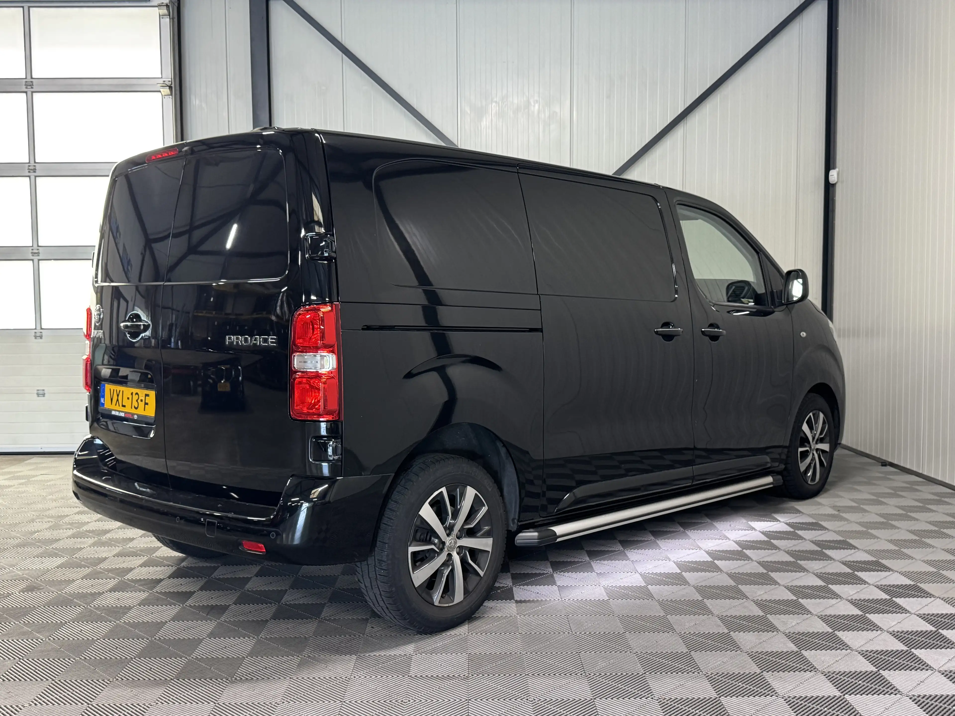 Toyota Proace 2.0 D-4D Aut | Prof Premium | Leer | Navi | Airco — photo 2