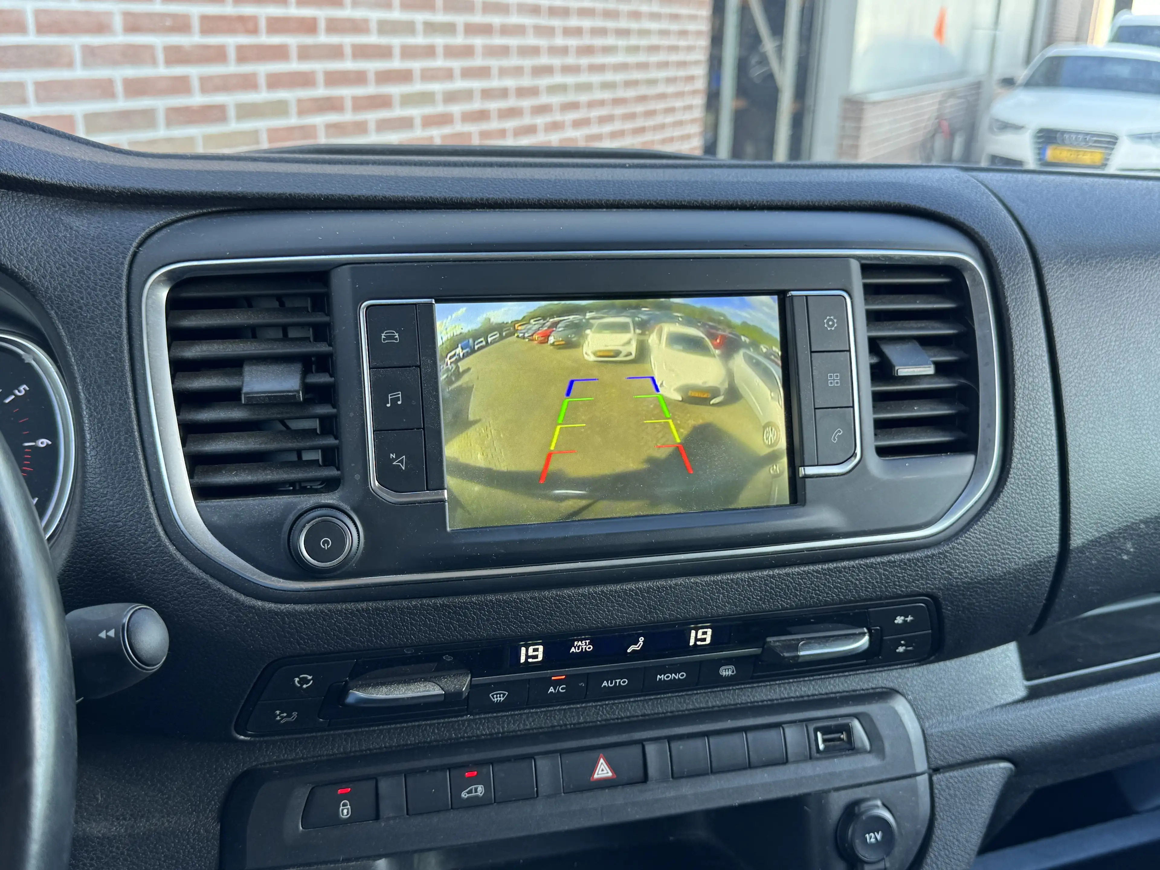 Toyota Proace 2.0 D-4D Aut | Prof Premium | Leer | Navi | Airco — photo 18