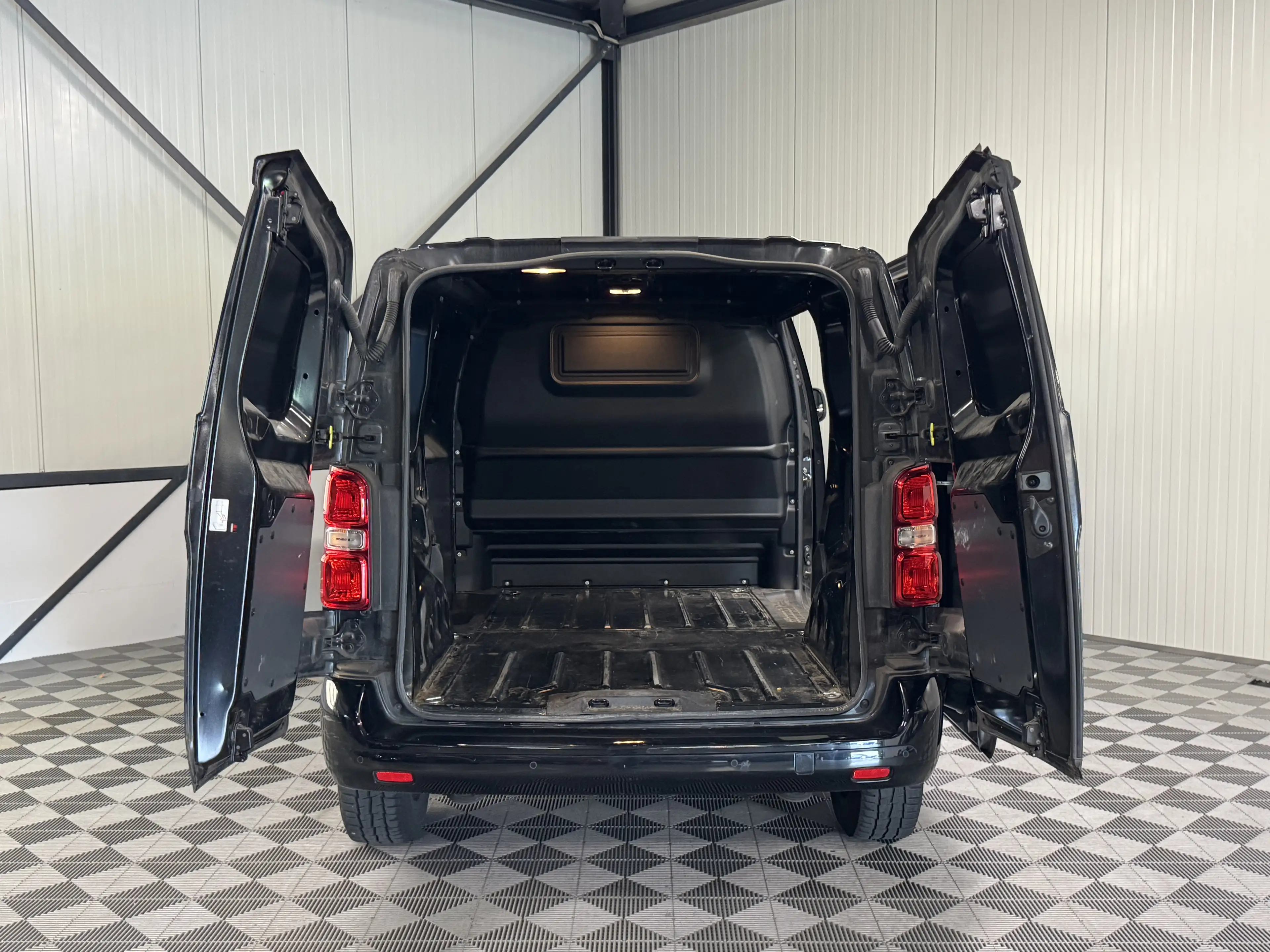 Toyota Proace 2.0 D-4D Aut | Prof Premium | Leer | Navi | Airco — photo 10