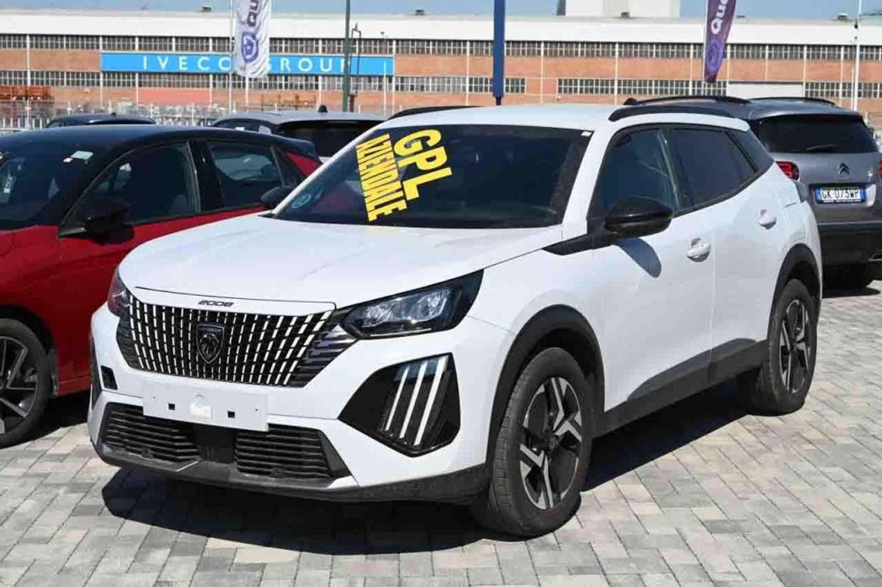 Peugeot 2008 PureTech 100 S&S Allure GPL