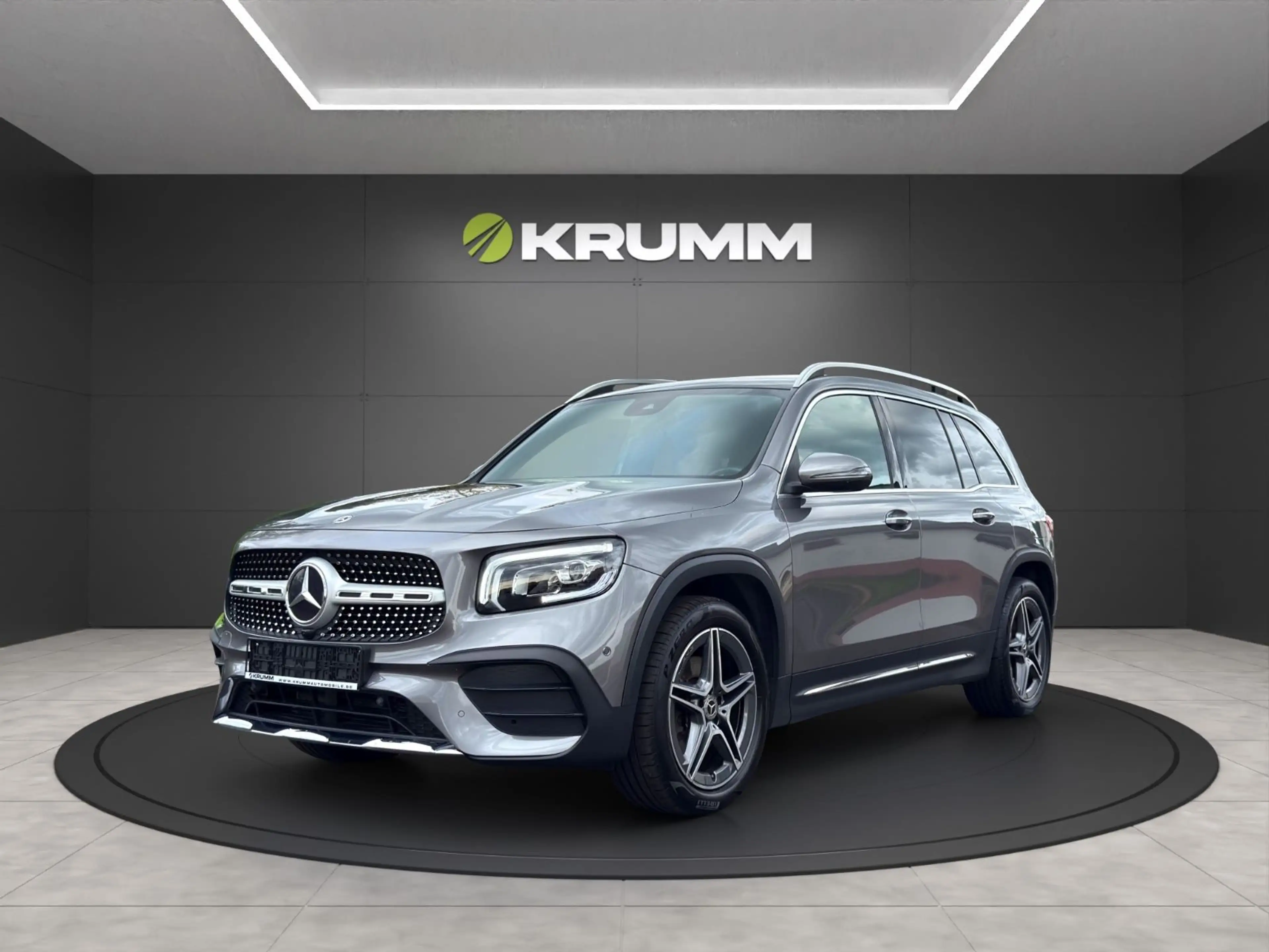 Mercedes-Benz GLB 200 AMG LINE LED PANO Alcantara Keyless Soun — photo 2