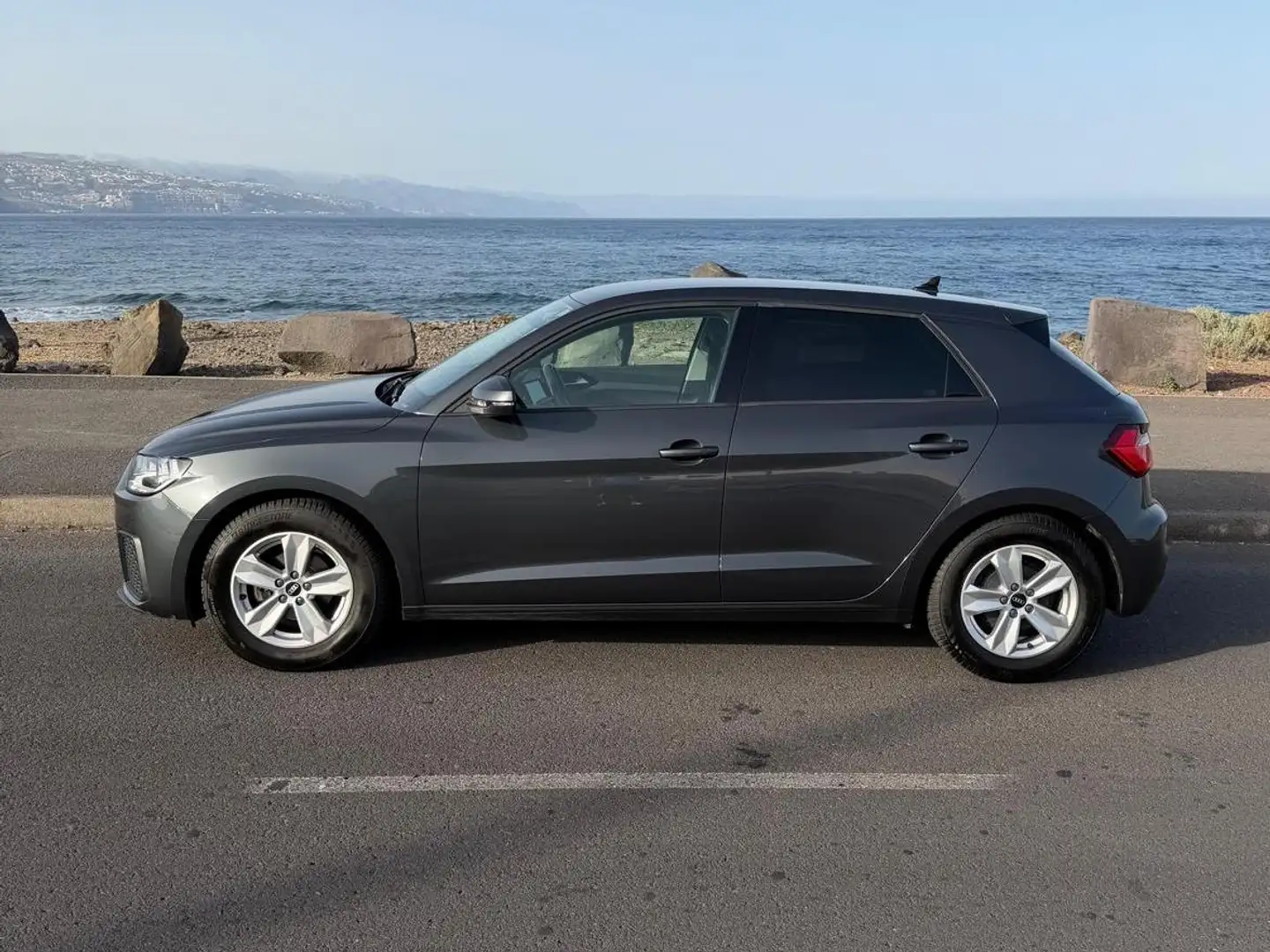Audi A1 A1 Sportback 25 TFSI Gris - 2