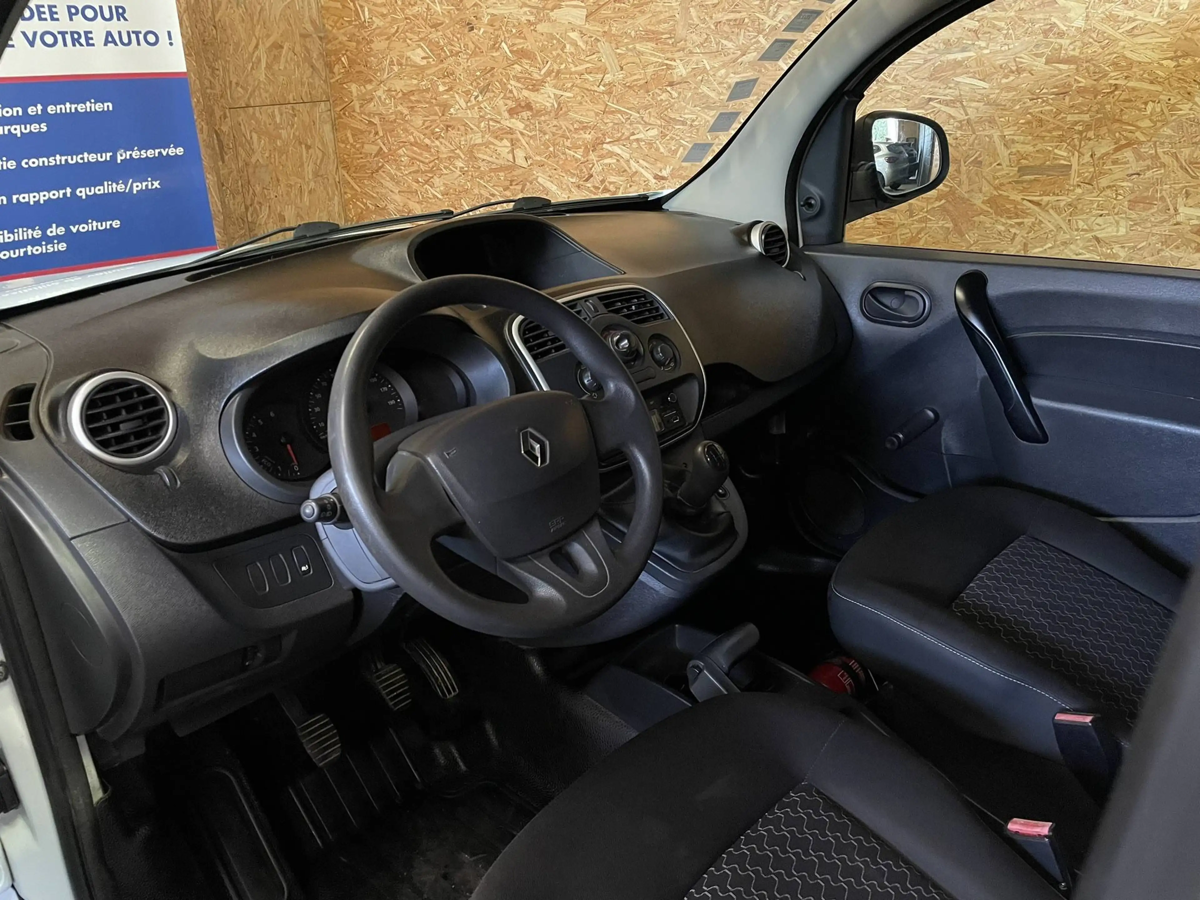 Renault Kangoo 1.5 dCi utilitaire tolé * Garantie 1an * TVA récupérable — photo 6
