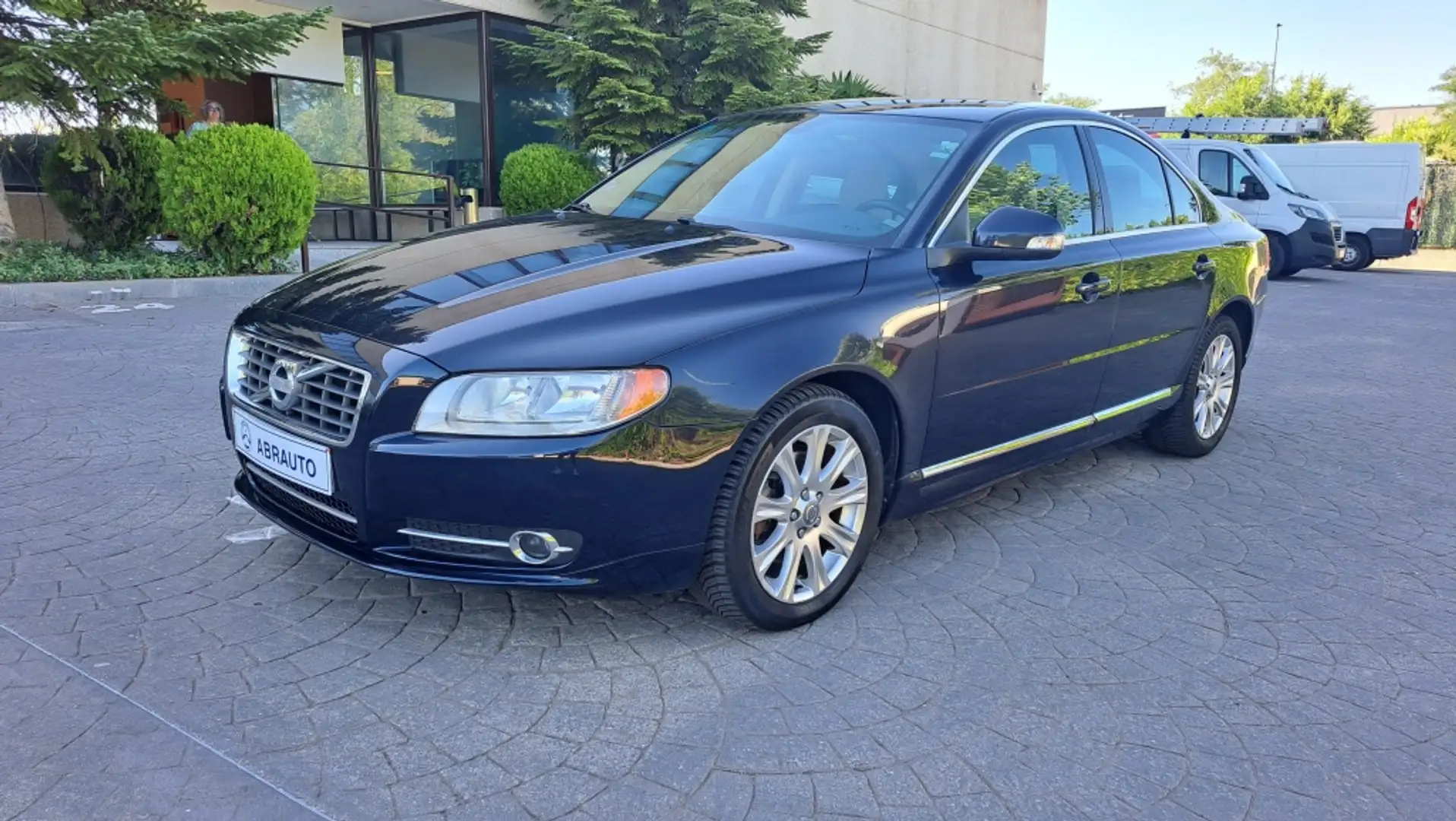 Volvo S80 D3 Momentum Aut. Azul - 1