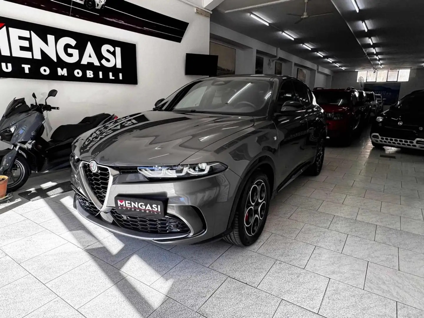 Alfa Romeo Tonale Ti 1.6 diesel 130 CV TCT6 Grigio - 2