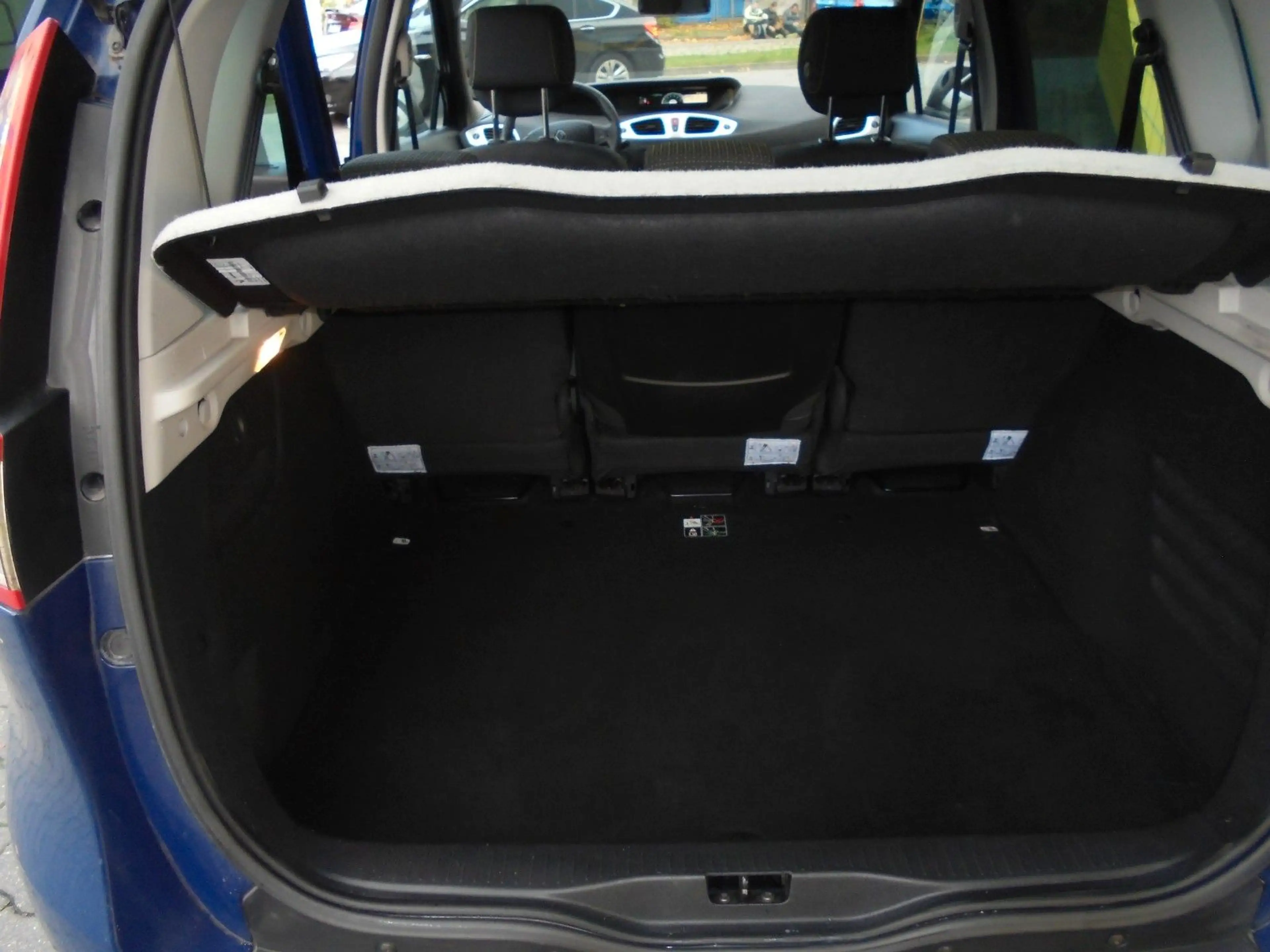 Renault Scenic Dynamique /Automatik/Klima — photo 10