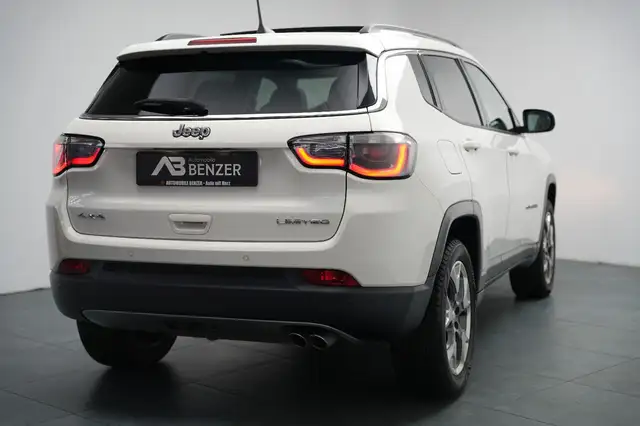 Jeep Compass view 9