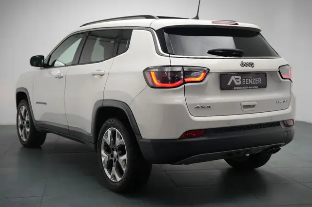Jeep Compass view 7
