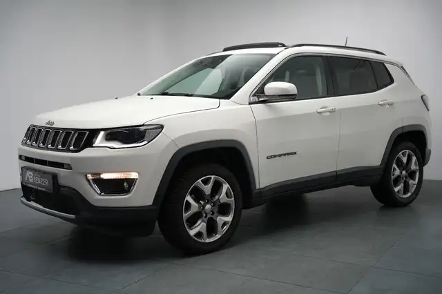 Jeep Compass view 6