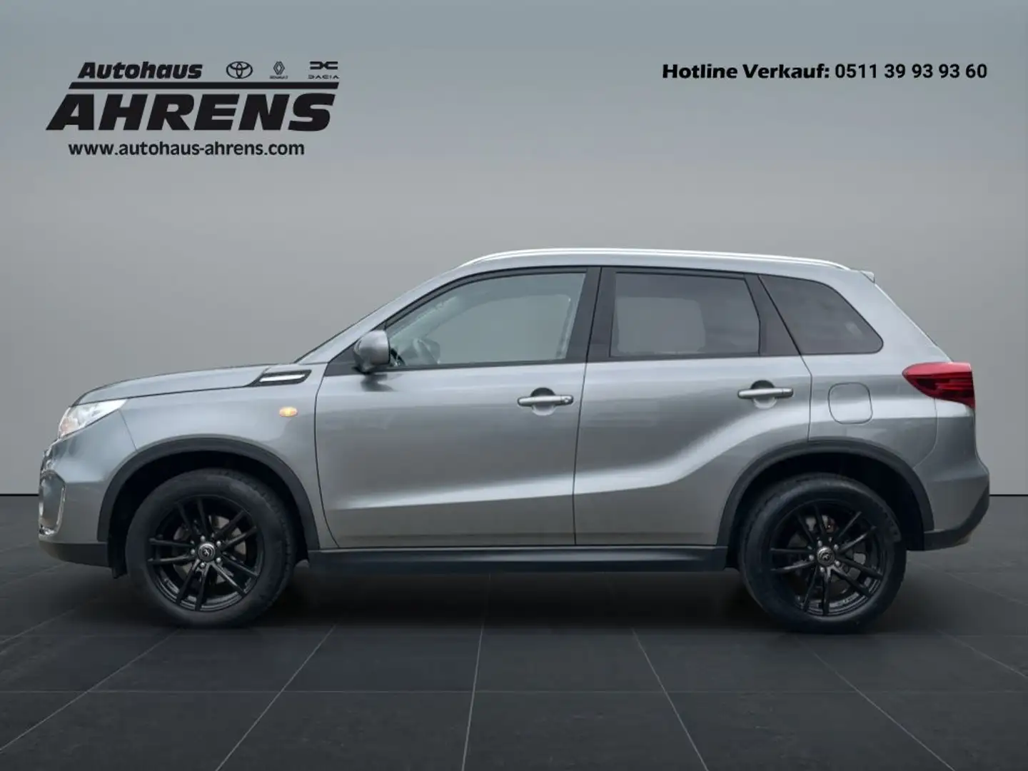 Suzuki Vitara 1.0 Boosterjet Comfort WKR Navi Klimaauto Grau - 2