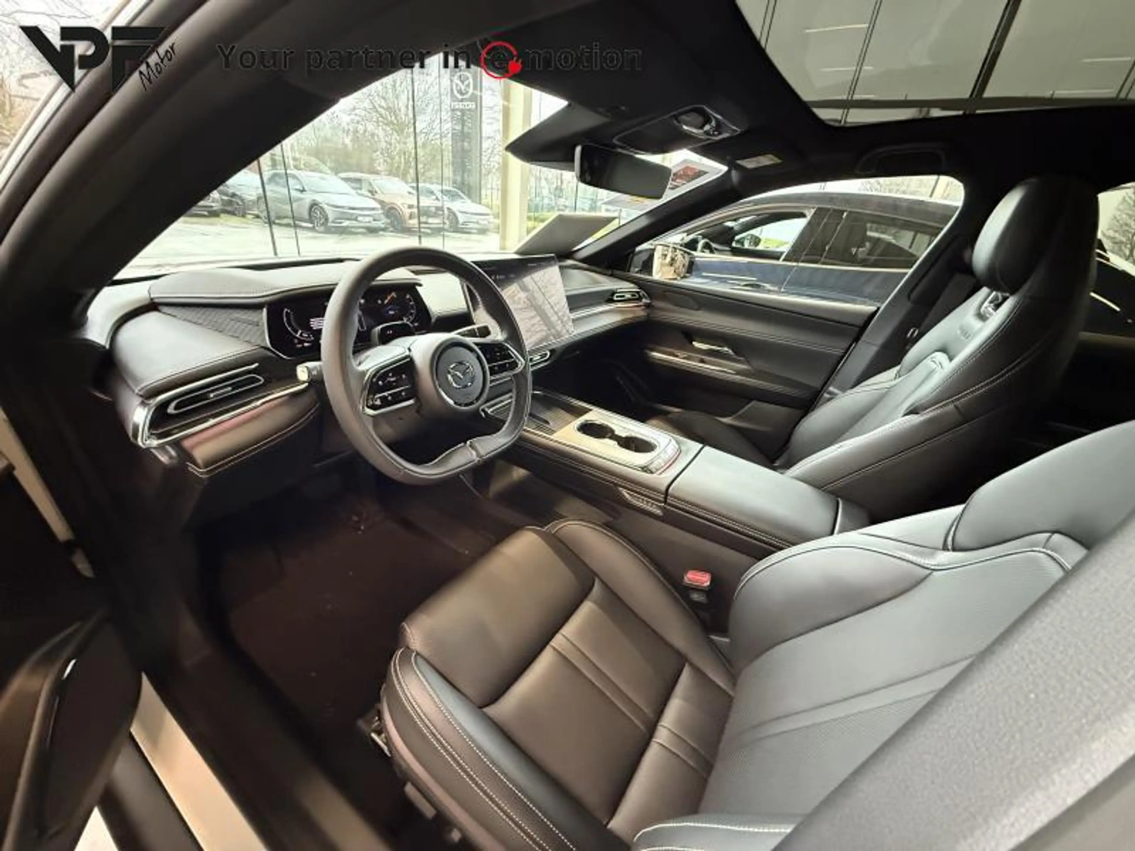 Mazda 6e Takumi — photo 6