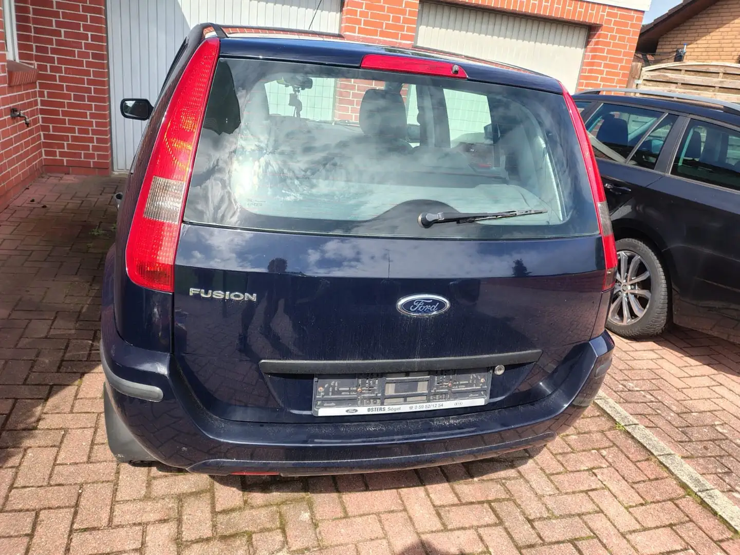 Ford Fusion Fusion 1.4 Durashift-EST + Blau - 2