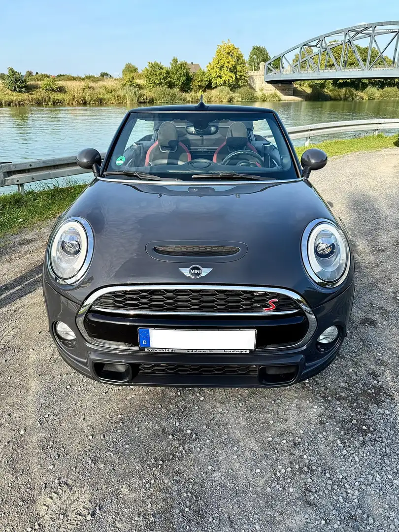 MINI Cooper S Cabrio JCW Ausstattung Grau - 2