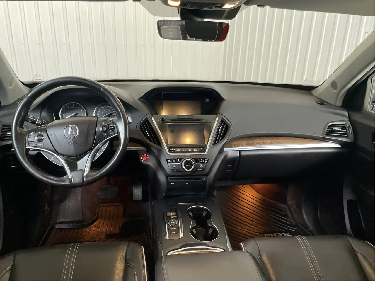 Acura MDX снимка Acura MDX