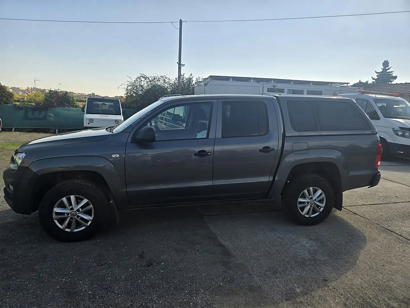 Volkswagen Amarok Silber - 2