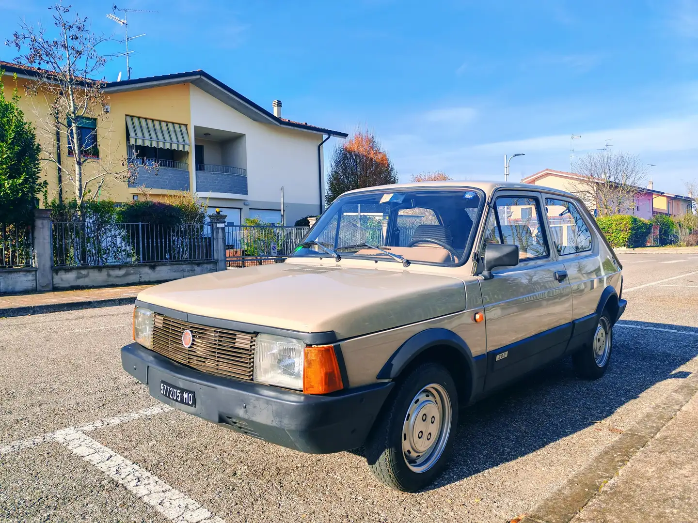 Fiat 127 127 3p 0.9 C Beige - 1