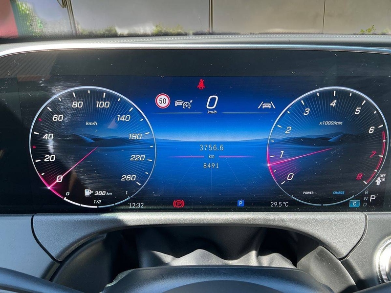 Mercedes-Benz E 200 E 200 Avantgarde Advanced (214.250) — photo 11