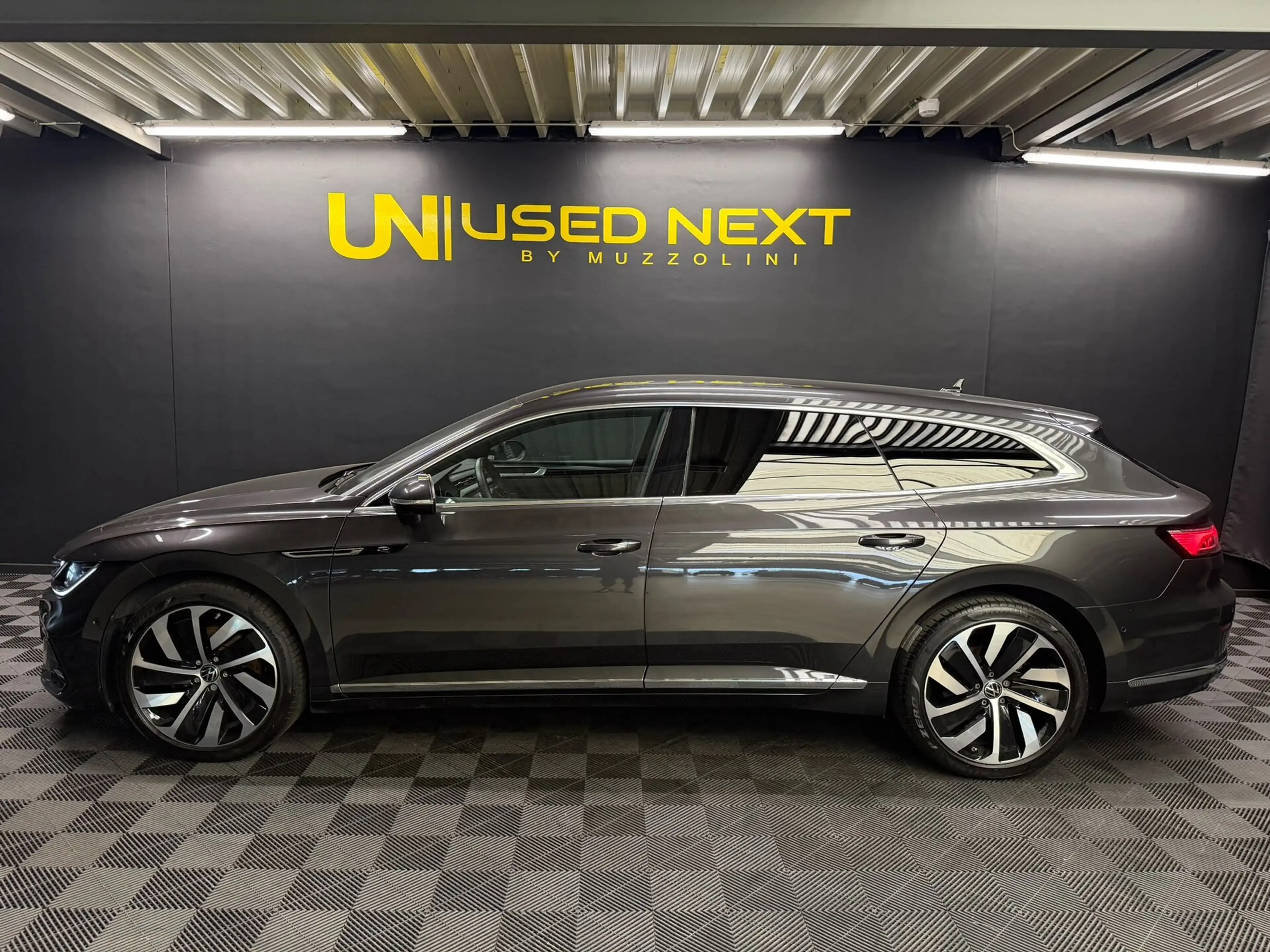 Volkswagen Arteon Shooting Brake R-Line PHEV 218CV DSG  CAMERA/CU... — photo 5