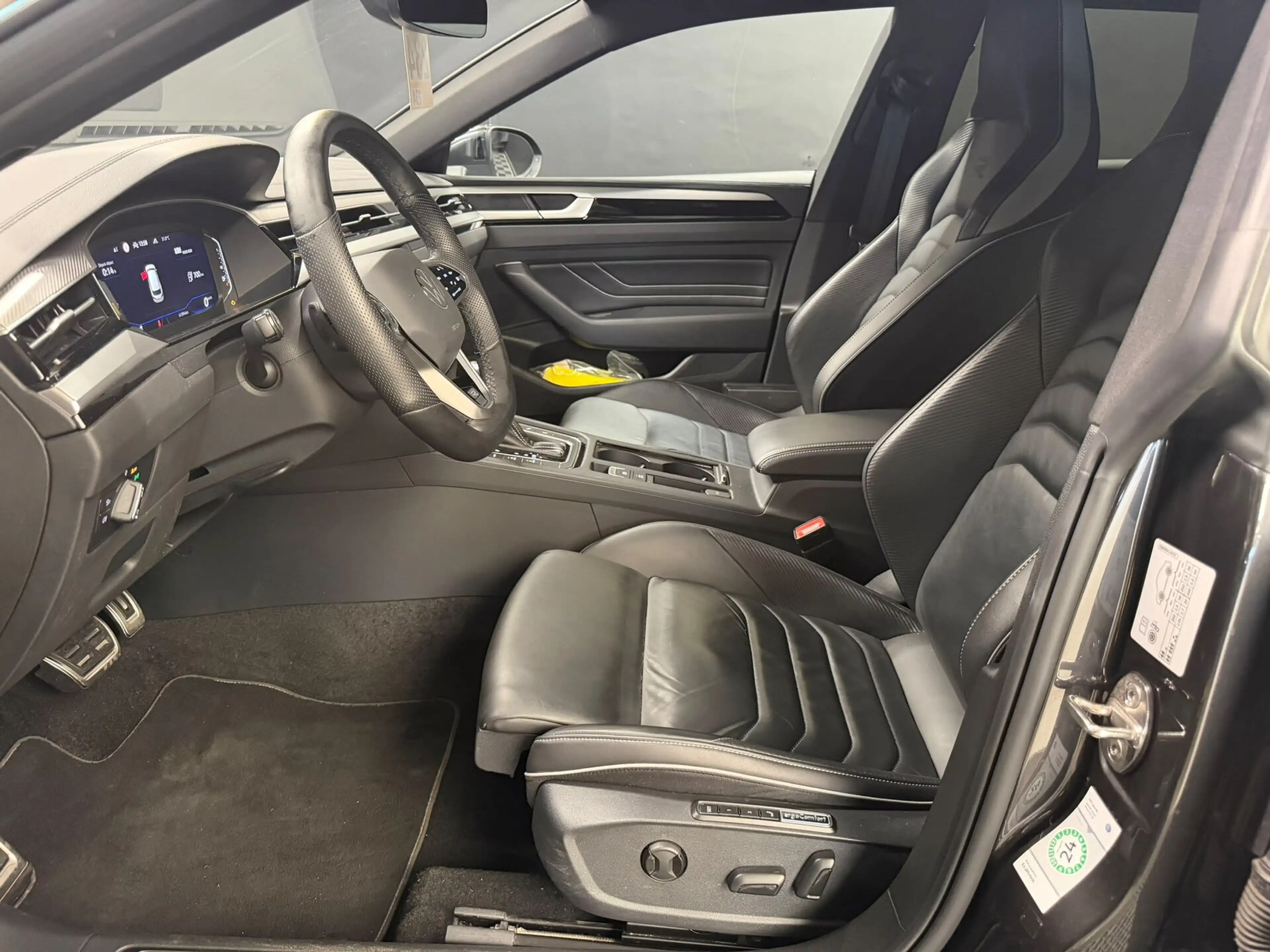 Volkswagen Arteon Shooting Brake R-Line PHEV 218CV DSG  CAMERA/CU... — photo 14