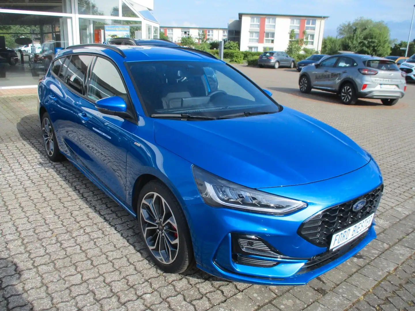 Ford Focus mHEV 114kW ST-Line X Turnier NAVI + PDC + Blauw - 2