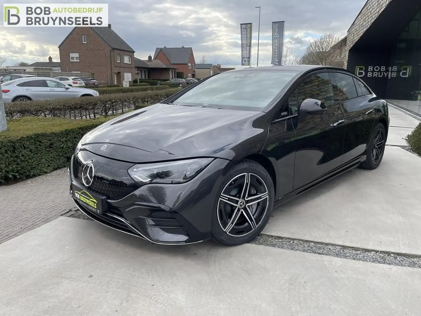 Mercedes-Benz EQE 300 AMGLine/Nightpak/360°camera/Burmester/Distronic Grijs - 1