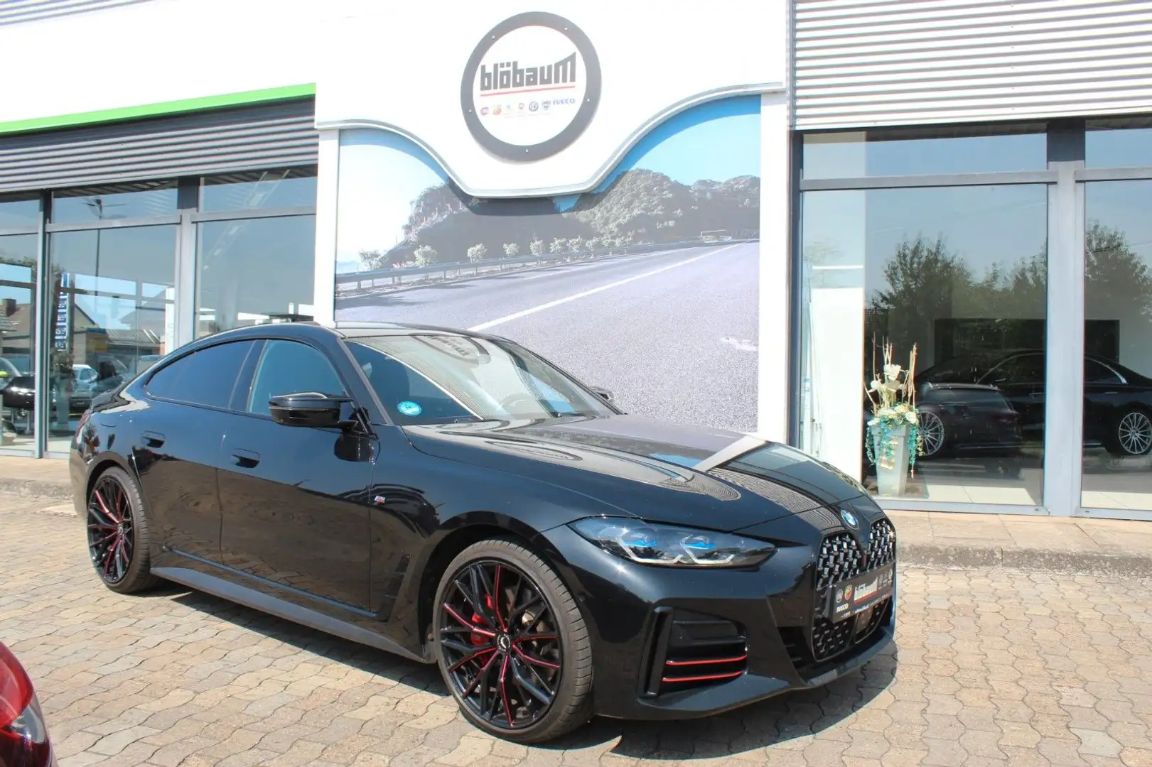 BMW M440 i xDrive Gran Coupe Laser+H&K+HeadUp+20" Zwart - 1