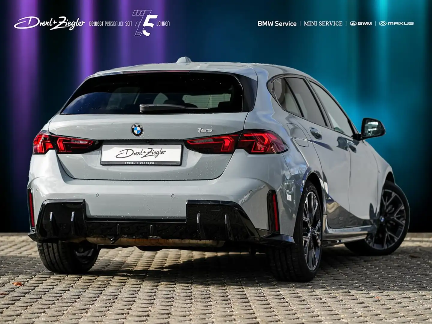 BMW 123 xDrive M-Sport AHK PANO ACC AdLED Aktiv H&K Gris - 2