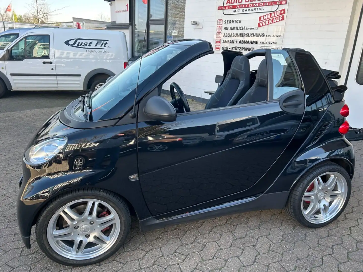 smart forTwo fortwo cabrio Brabus Czarny - 1
